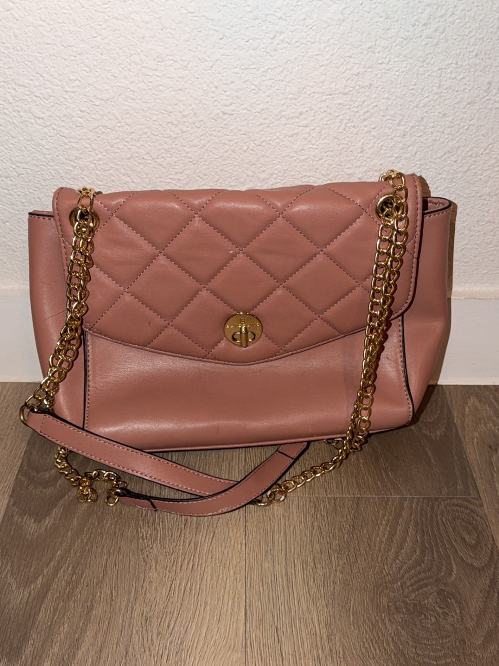 Quilted Turn-Lock Shoulder Bag in Dusty Rose